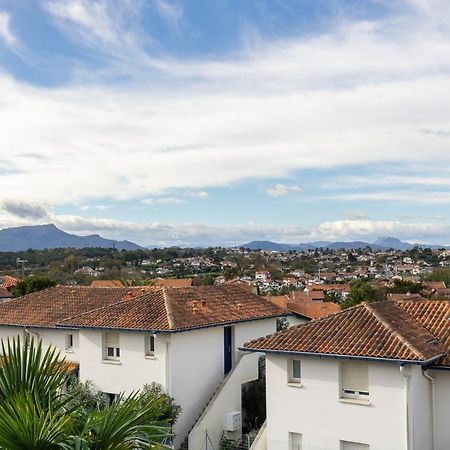 Larrun - Vue Sur La Montagne Proche De La Plage Bidart Exteriör bild